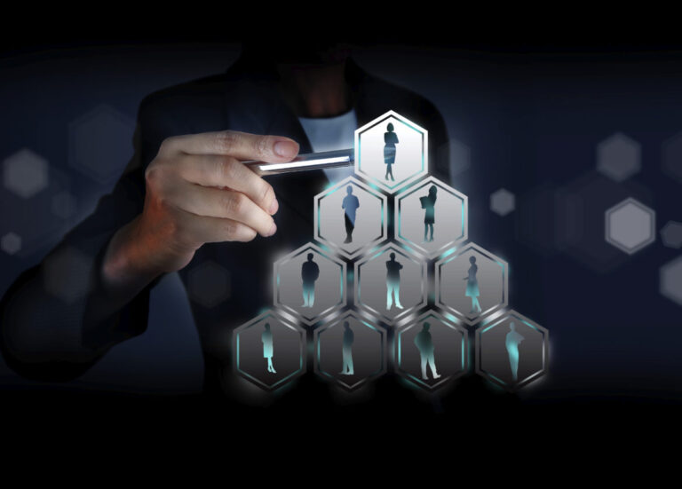 How Comprehensive Background Checks Reduce Hiring Risks